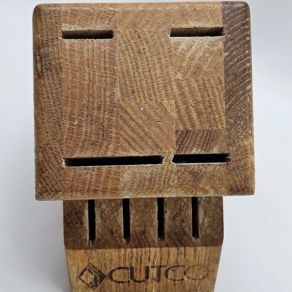 Cutco‎ Wooden Knife Block 8 Slot Honey Oak